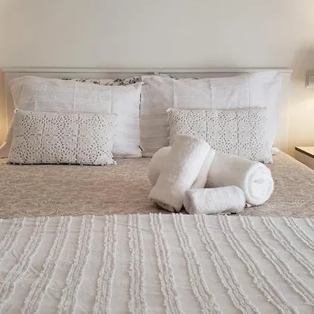 Tile House Apartment